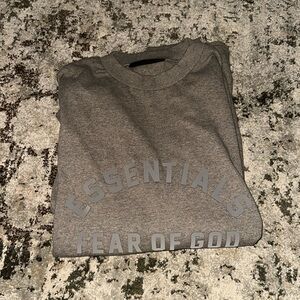 Essentials Long Sleeve T-Shirt